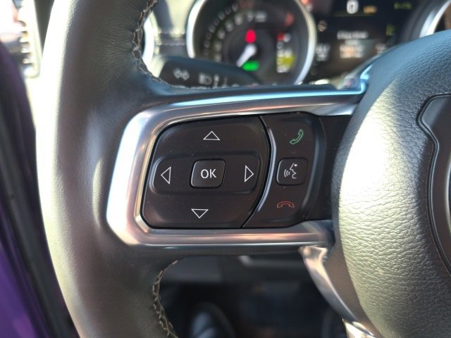 Used 2023 Jeep Wrangler Unlimited Sahara w/ Cold Weather Group image 17