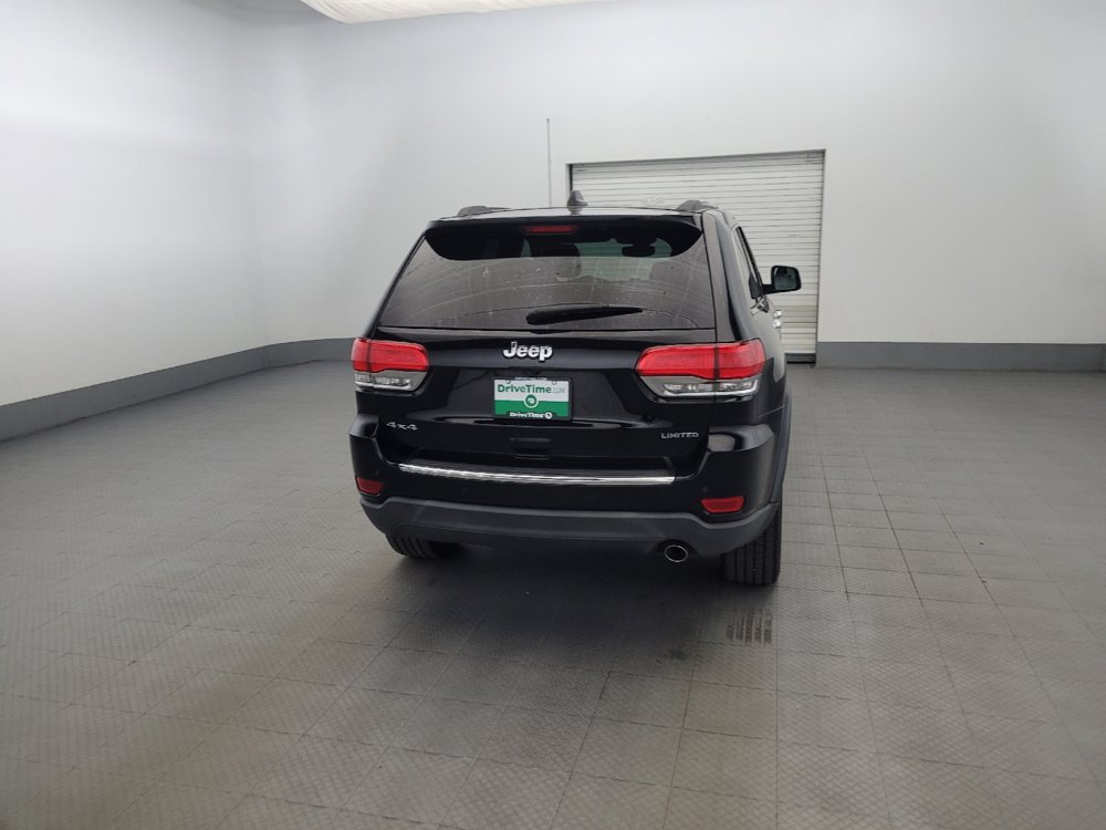 Used 2017 Jeep Grand Cherokee Limited AWD/4WD image 7