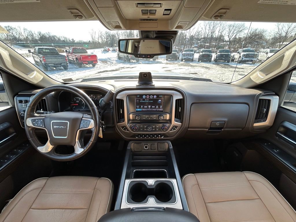 Used 2019 GMC Sierra 3500 Denali w/ Duramax Plus Package image 3