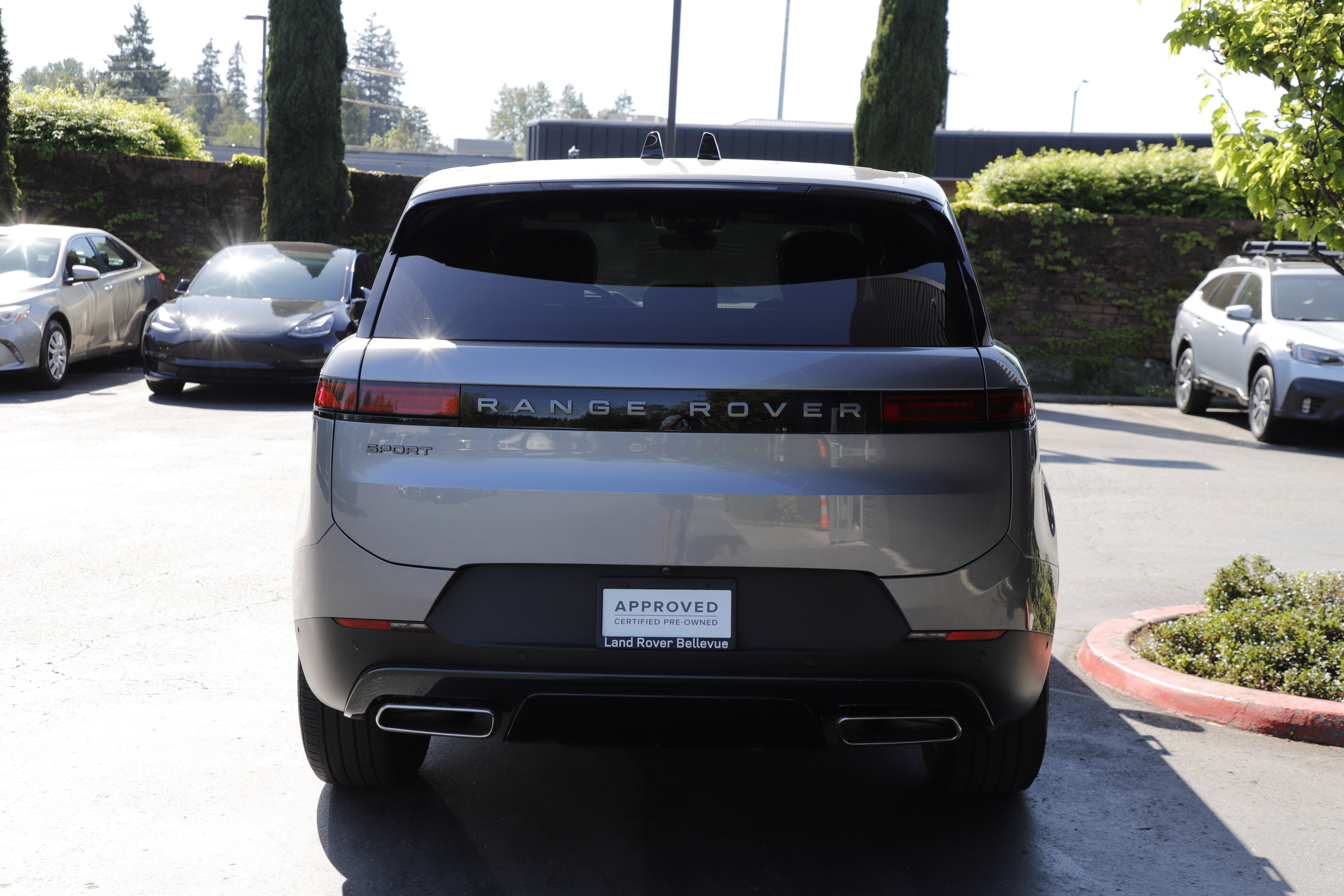 Certified 2025 Land Rover Range Rover Sport AWD/4WD image 5