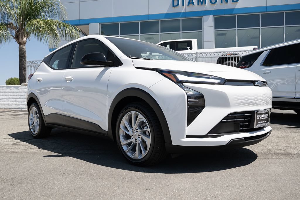 New 2027 Chevrolet Bolt LT FWD image 1