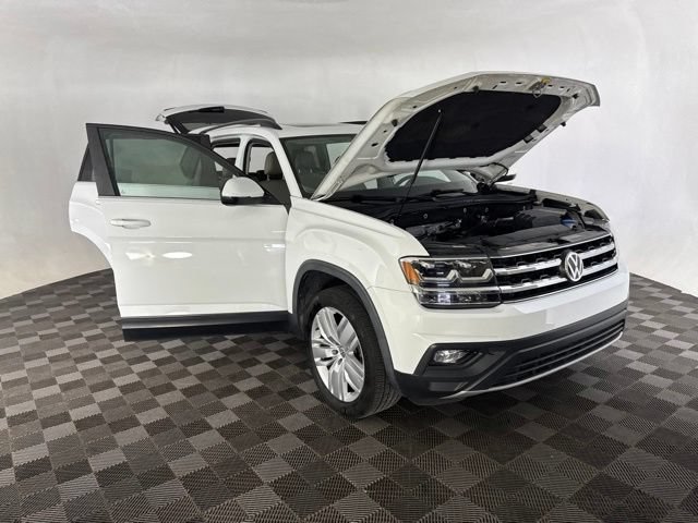 Used 2020 Volkswagen Atlas SE w/ Panoramic Sunroof Package FWD image 14
