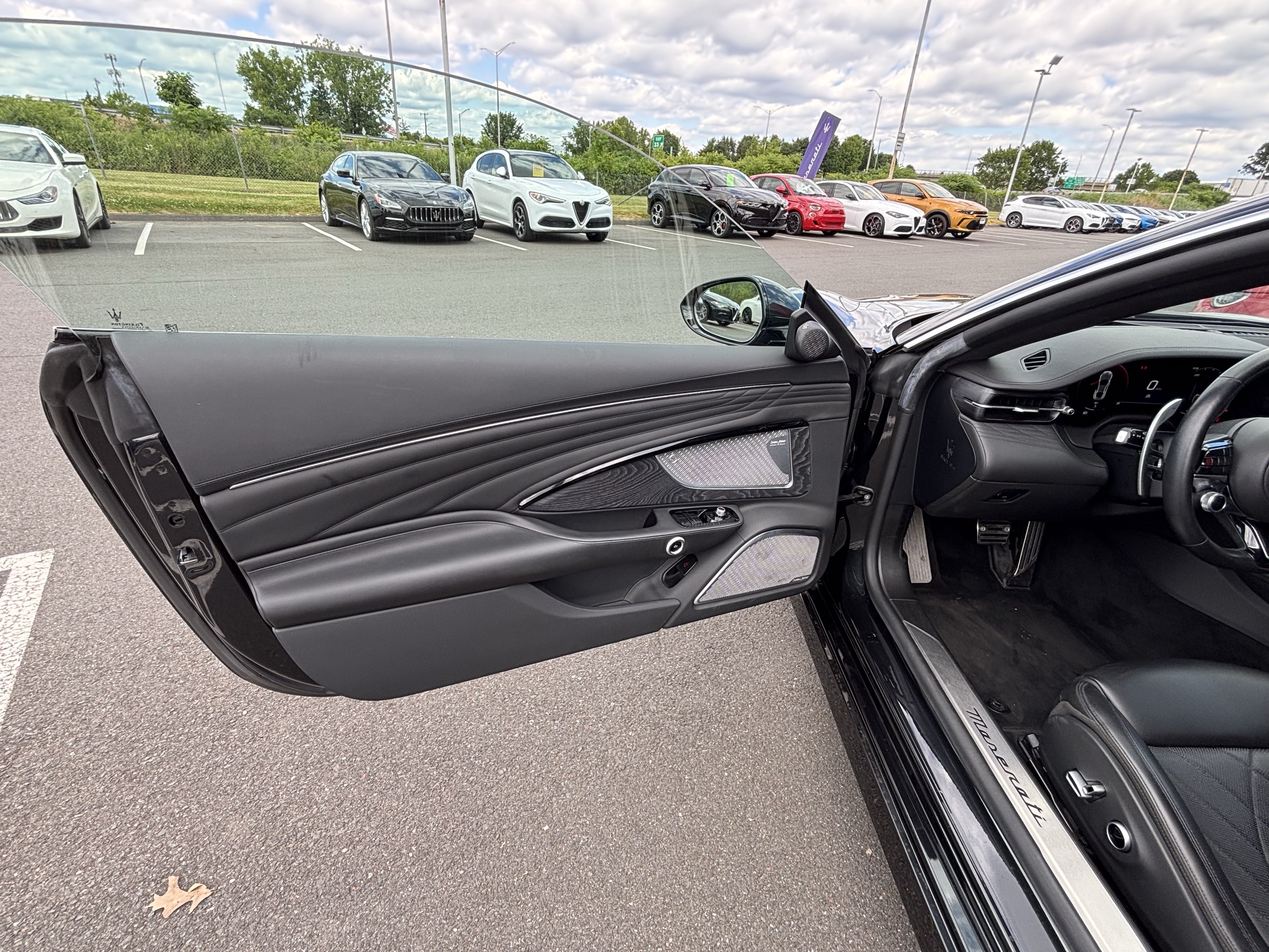 Used 2024 Maserati GranTurismo Modena AWD/4WD image 31