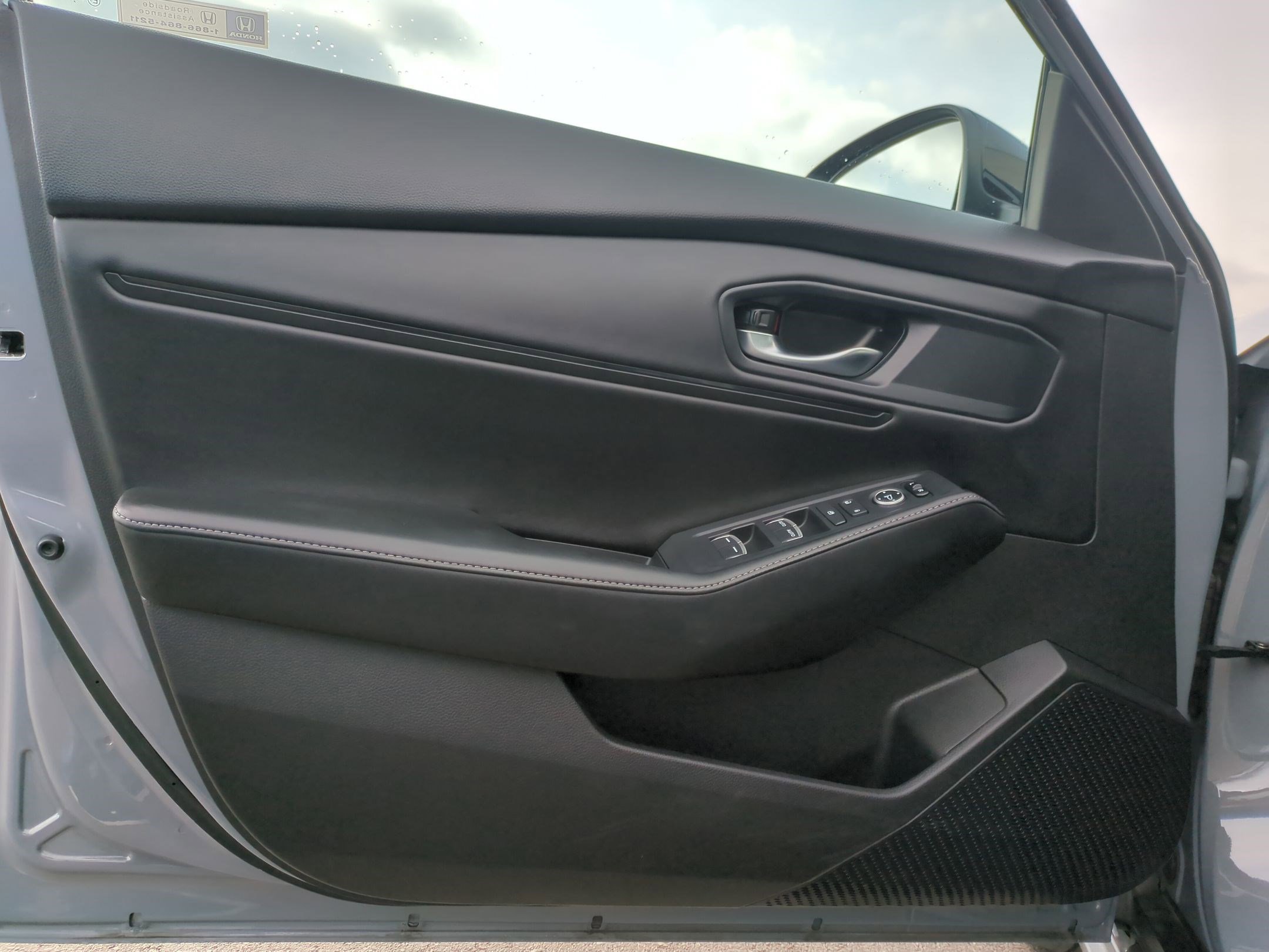 Used 2023 Honda Accord Sport image 16