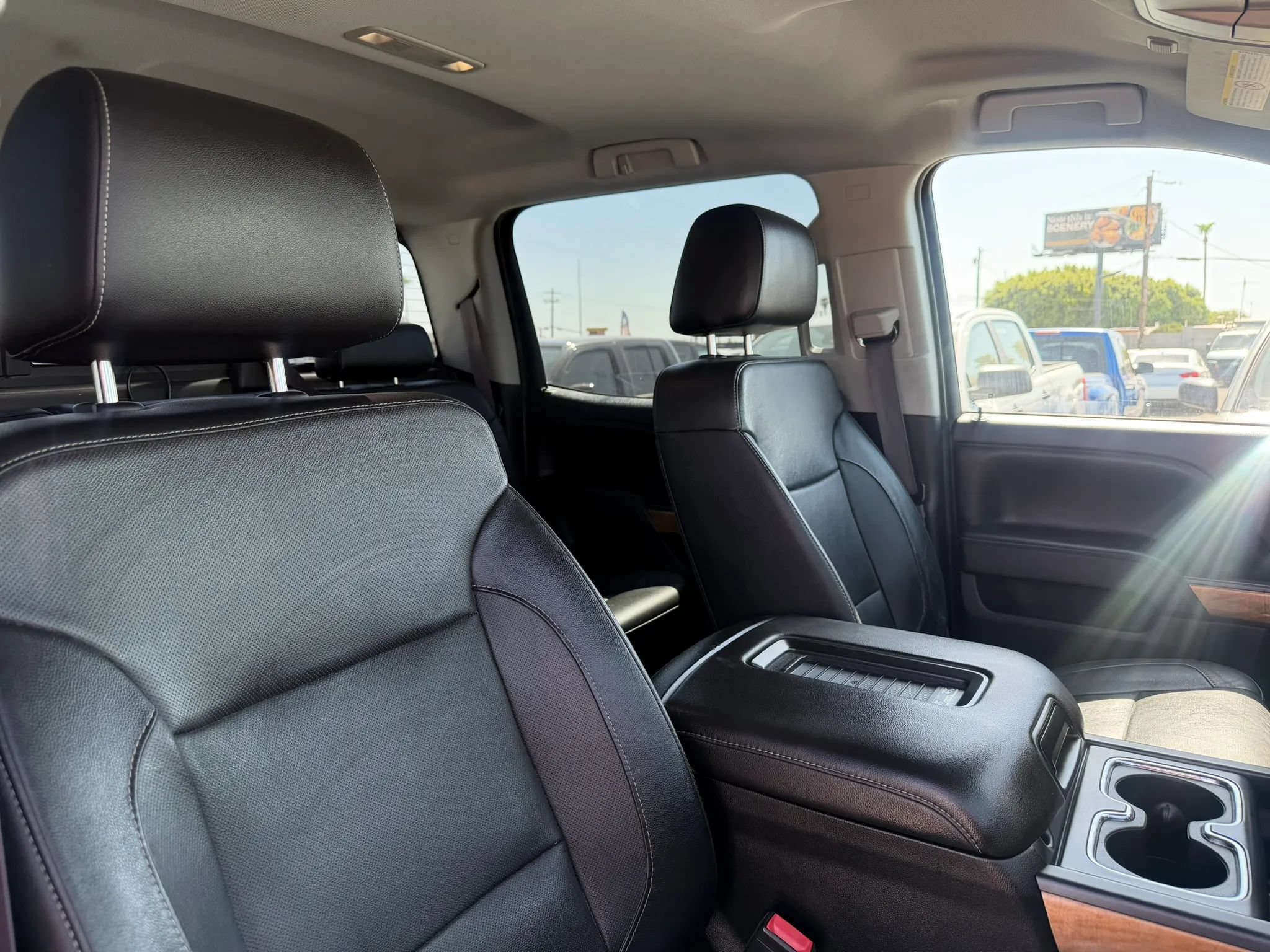 Used 2016 Chevrolet Silverado 2500 LTZ w/ Duramax Plus Package RWD image 30