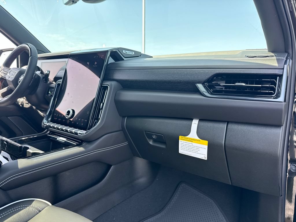 New 2026 GMC Yukon XL AT4 Ultimate AWD/4WD image 42