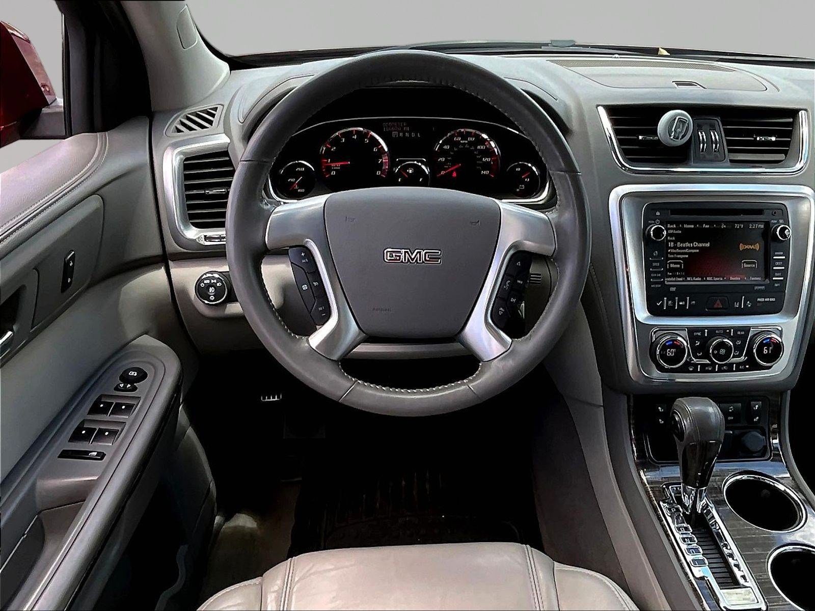 Used 2015 GMC Acadia SLT AWD/4WD image 8