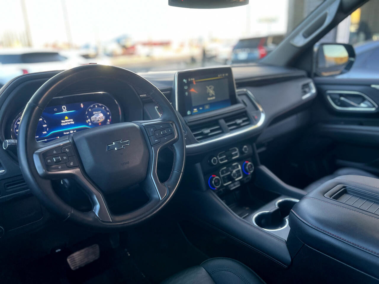 Used 2023 Chevrolet Suburban RST w/ Luxury Package image 15