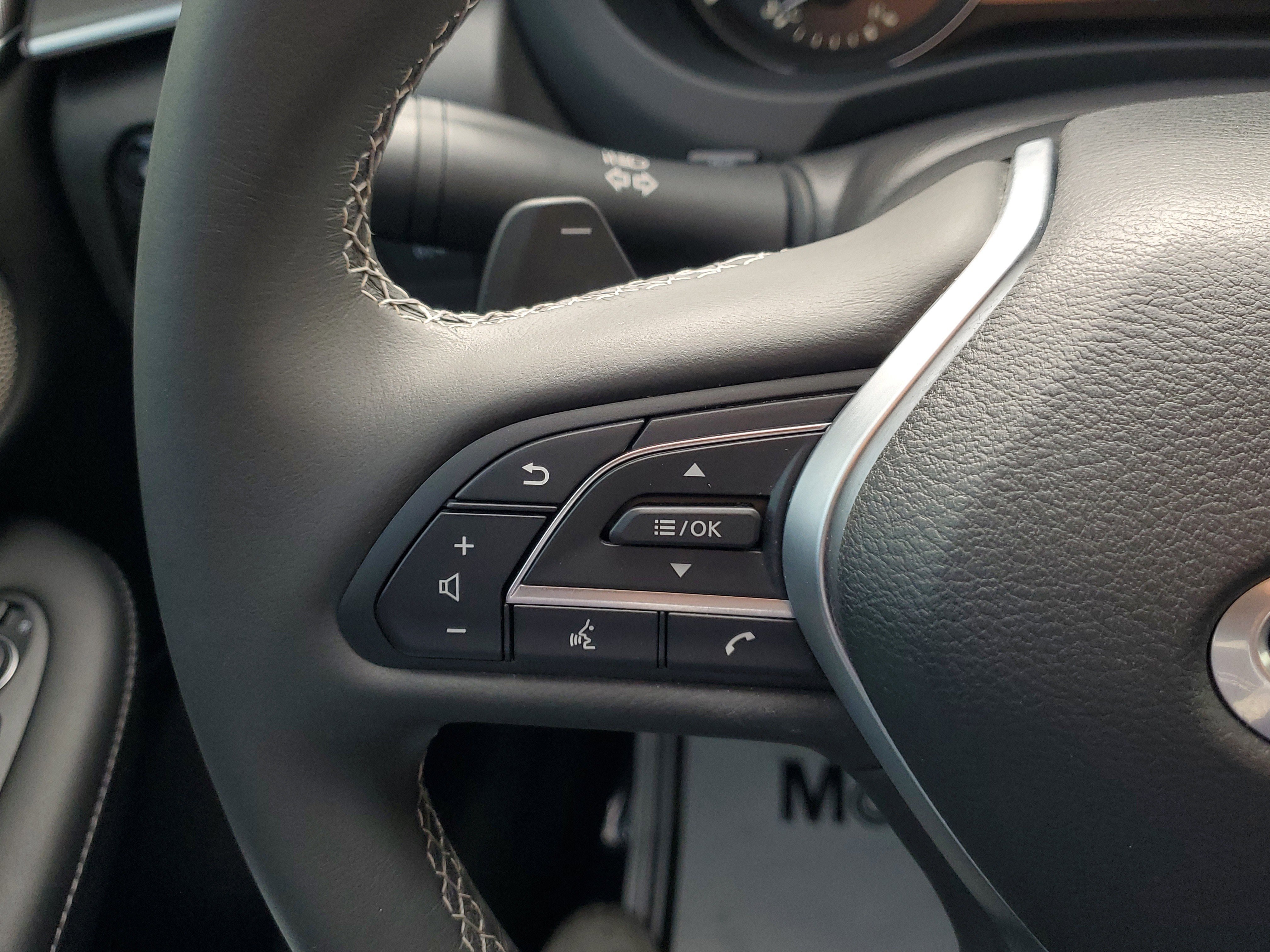 Used 2023 INFINITI QX50 Luxe FWD image 24