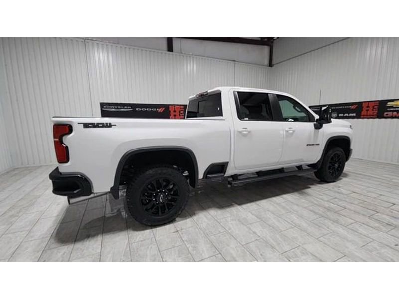 New 2025 Chevrolet Silverado 2500 LT w/ Trail Boss Package image 8