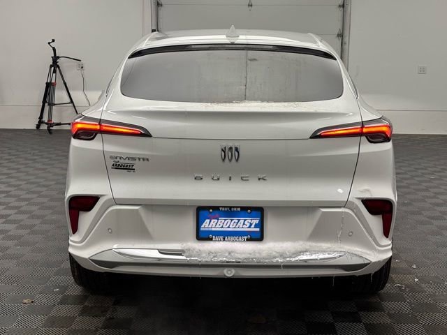 New 2026 Buick Envista Avenir image 9