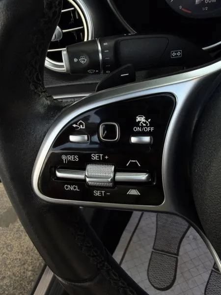 Used 2022 Mercedes-Benz C 300 Cabriolet image 30