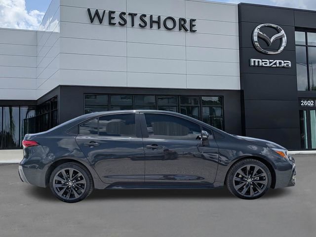 Used 2023 Toyota Corolla XSE FWD image 2