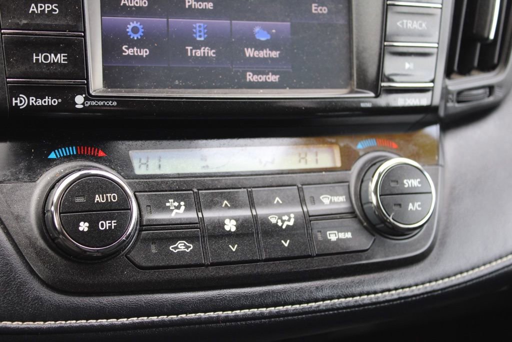 Used 2018 Toyota RAV4 XLE image 38