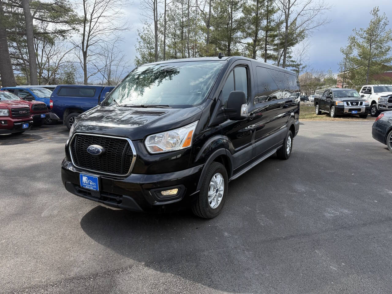 Used 2021 Ford Transit 350 XLT RWD image 2