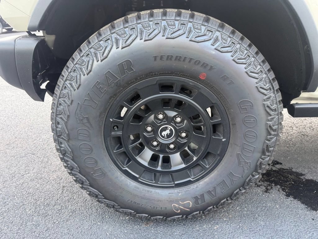 New 2026 Ford Bronco Big Bend w/ Black Diamond Package AWD/4WD image 11