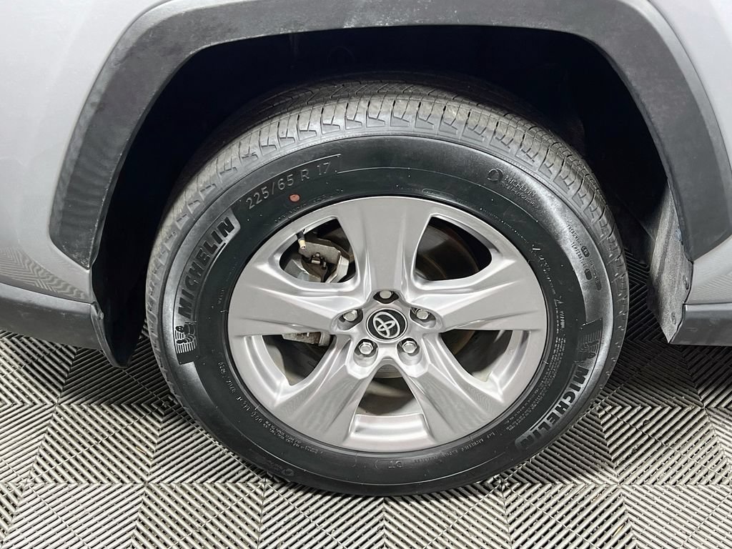 Certified 2025 Toyota RAV4 XLE AWD/4WD image 27