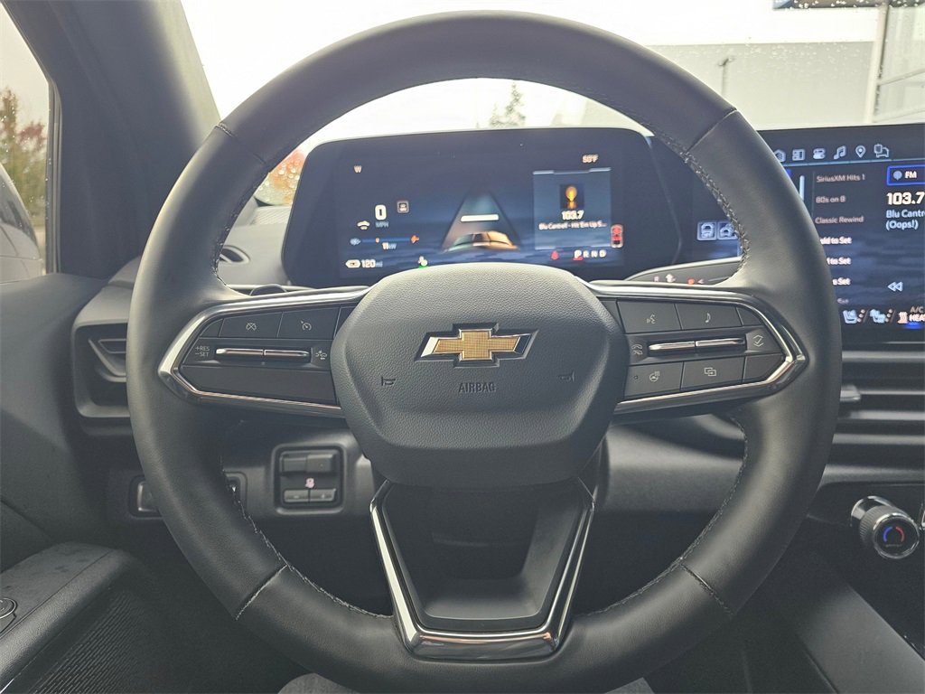 Used 2025 Chevrolet Silverado EV LT image 24