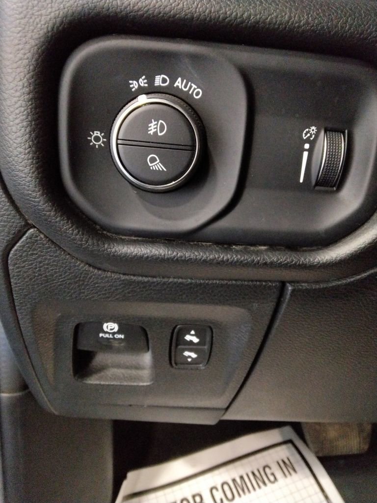 Used 2023 RAM 1500 Big Horn image 17