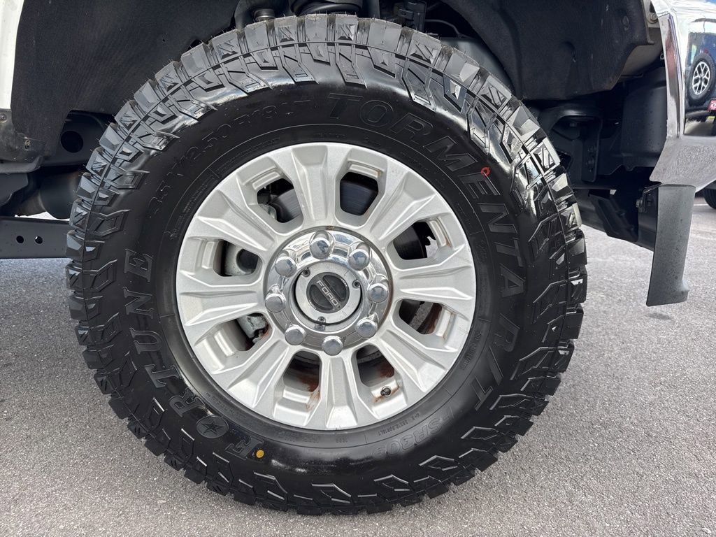 Used 2022 Ford F250 XL w/ Power Equipment Group AWD/4WD image 11