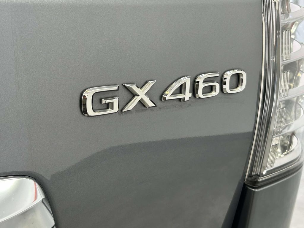 Used 2023 Lexus GX 460 Premium w/ Premium Package AWD/4WD image 11