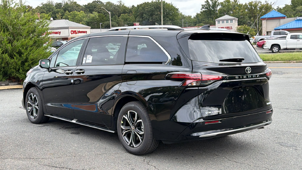 New 2026 Toyota Sienna Platinum AWD/4WD image 3