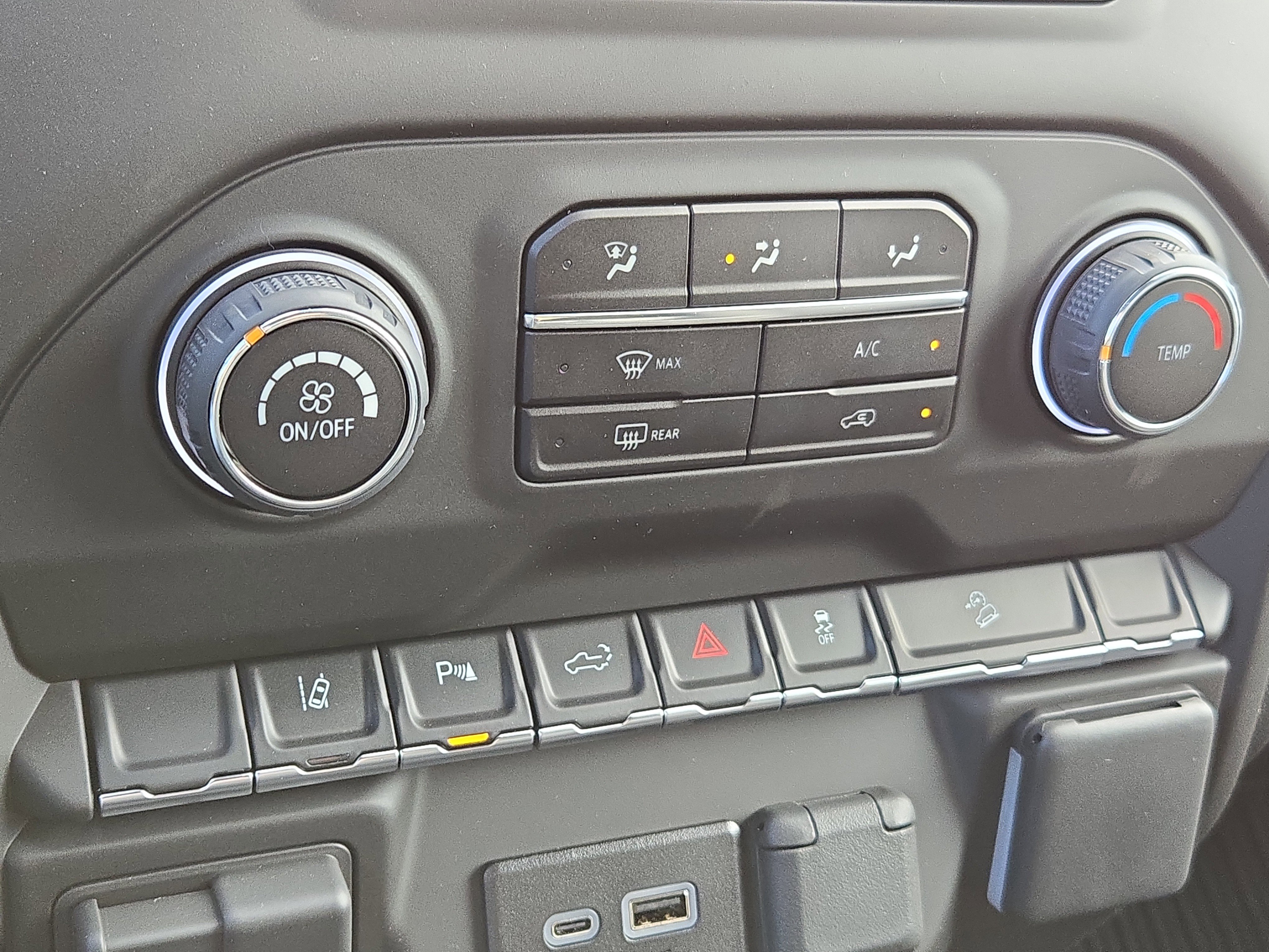 New 2026 Chevrolet Silverado 2500 Custom w/ Custom Value Package image 28