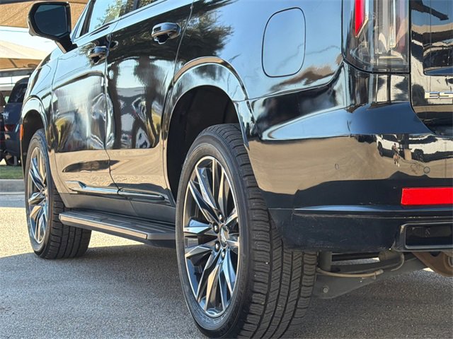 Used 2023 Cadillac Escalade Sport image 7