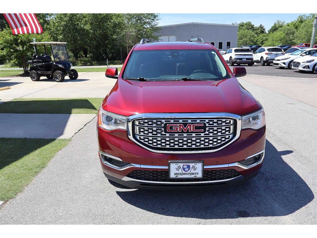 Used 2018 GMC Acadia Denali w/ LPO, Protection Package AWD/4WD image 8