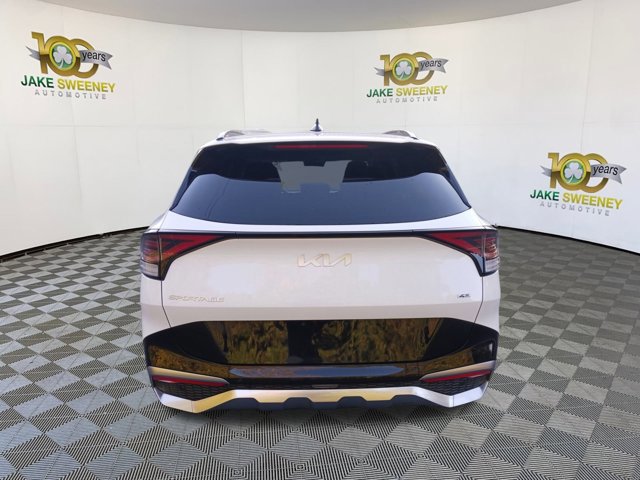 Used 2025 Kia Sportage SX image 9