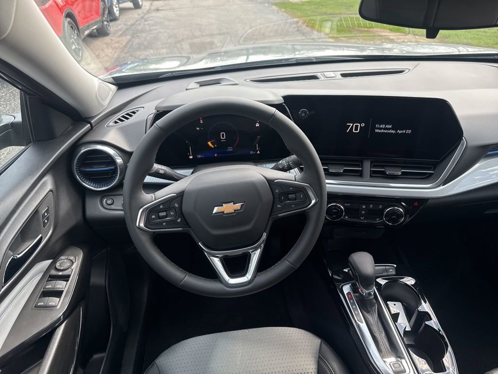 New 2026 Chevrolet Trax LT FWD image 24