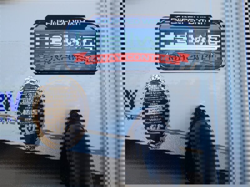 Used 2015 Mercedes-Benz Sprinter 3500 image 26