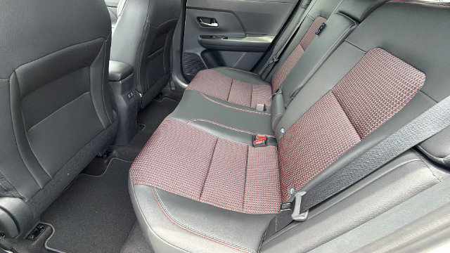 New 2026 Nissan Kicks SR AWD/4WD image 16