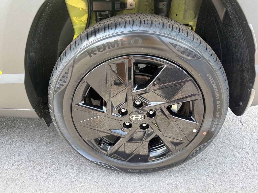 New 2026 Hyundai Kona SEL Sport AWD/4WD image 19