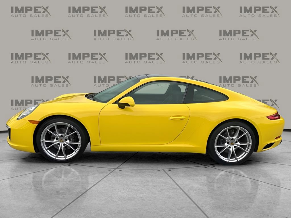 Used 2018 Porsche 911 Carrera image 2