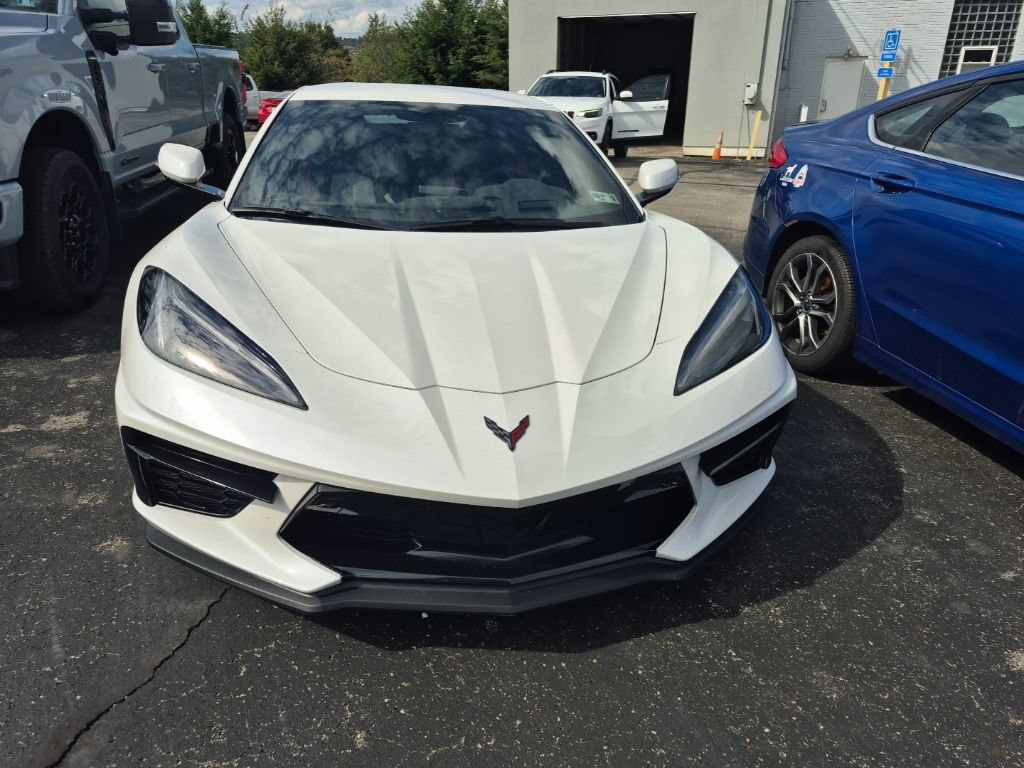 Used 2023 Chevrolet Corvette Stingray Premium Conv w/ Z51 Performance Package RWD video 2