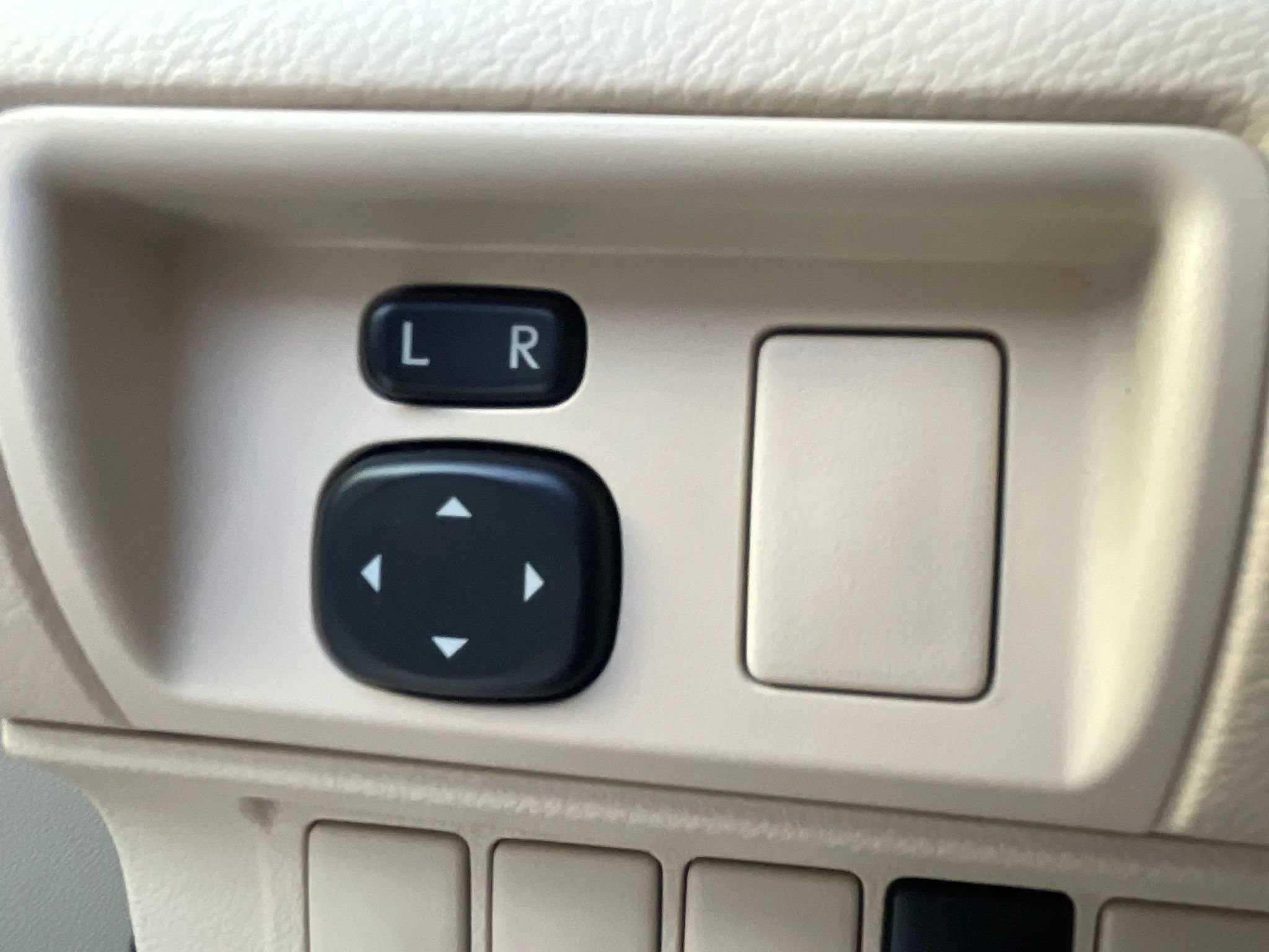 Used 2013 Lexus ES 350 w/ Luxury Pkg FWD image 53