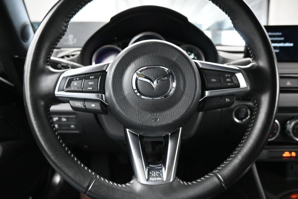 Used 2024 MAZDA MX-5 Miata Grand Touring w/ Weather Package RWD image 25