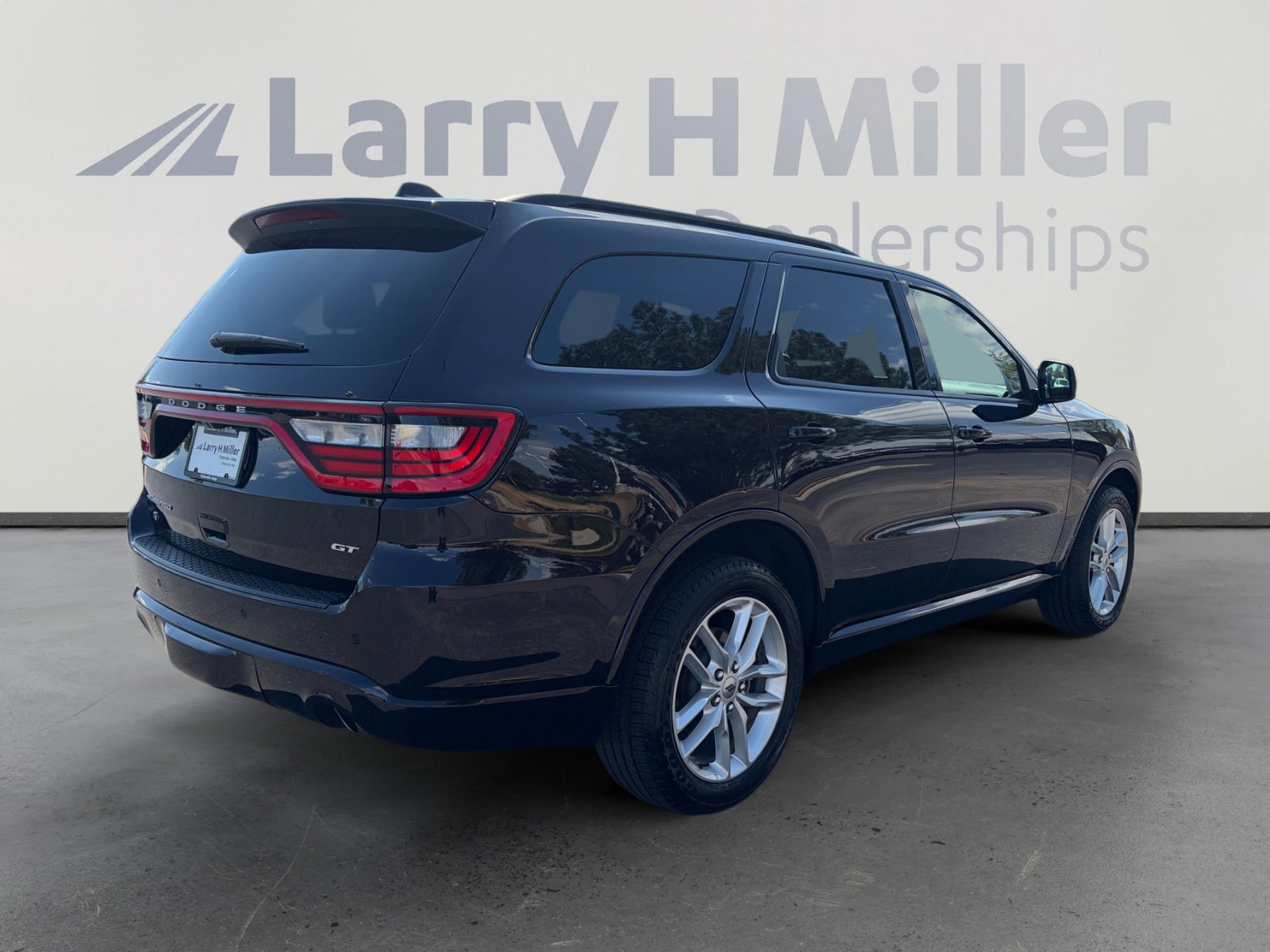 Used 2024 Dodge Durango GT AWD/4WD image 5