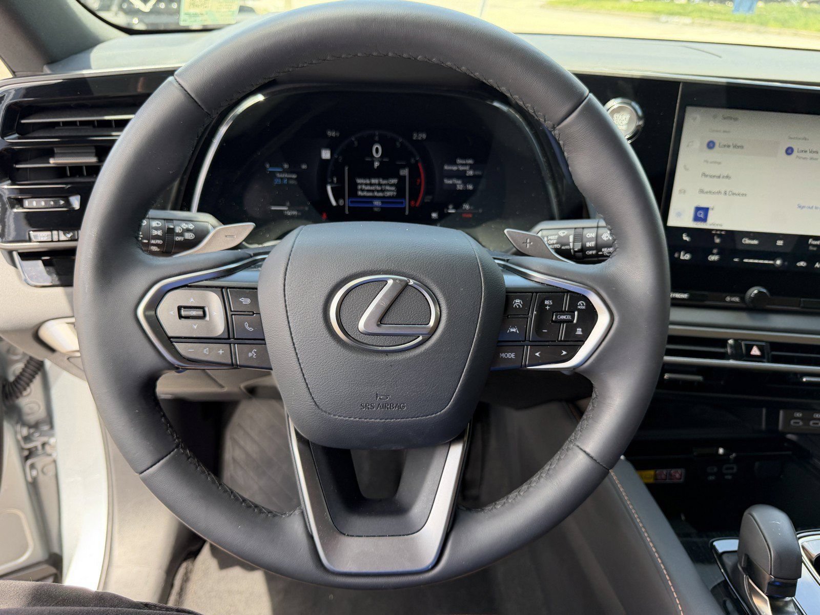 Used 2025 Lexus RX 350 FWD w/ Accessory Package (K3) image 32