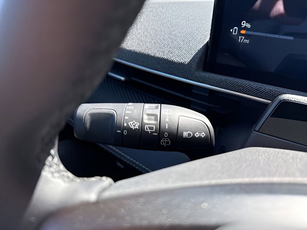 Used 2025 Ford Mustang Mach-E Premium image 16