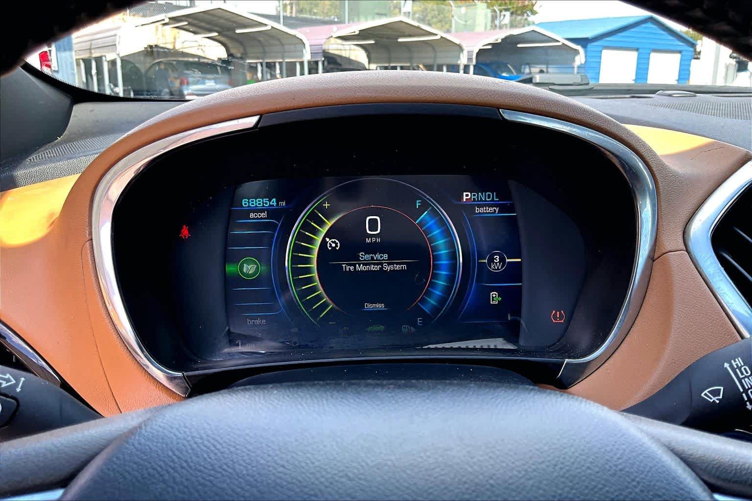 Used 2017 Chevrolet Volt Premier w/ Driver Confidence II Package FWD image 26