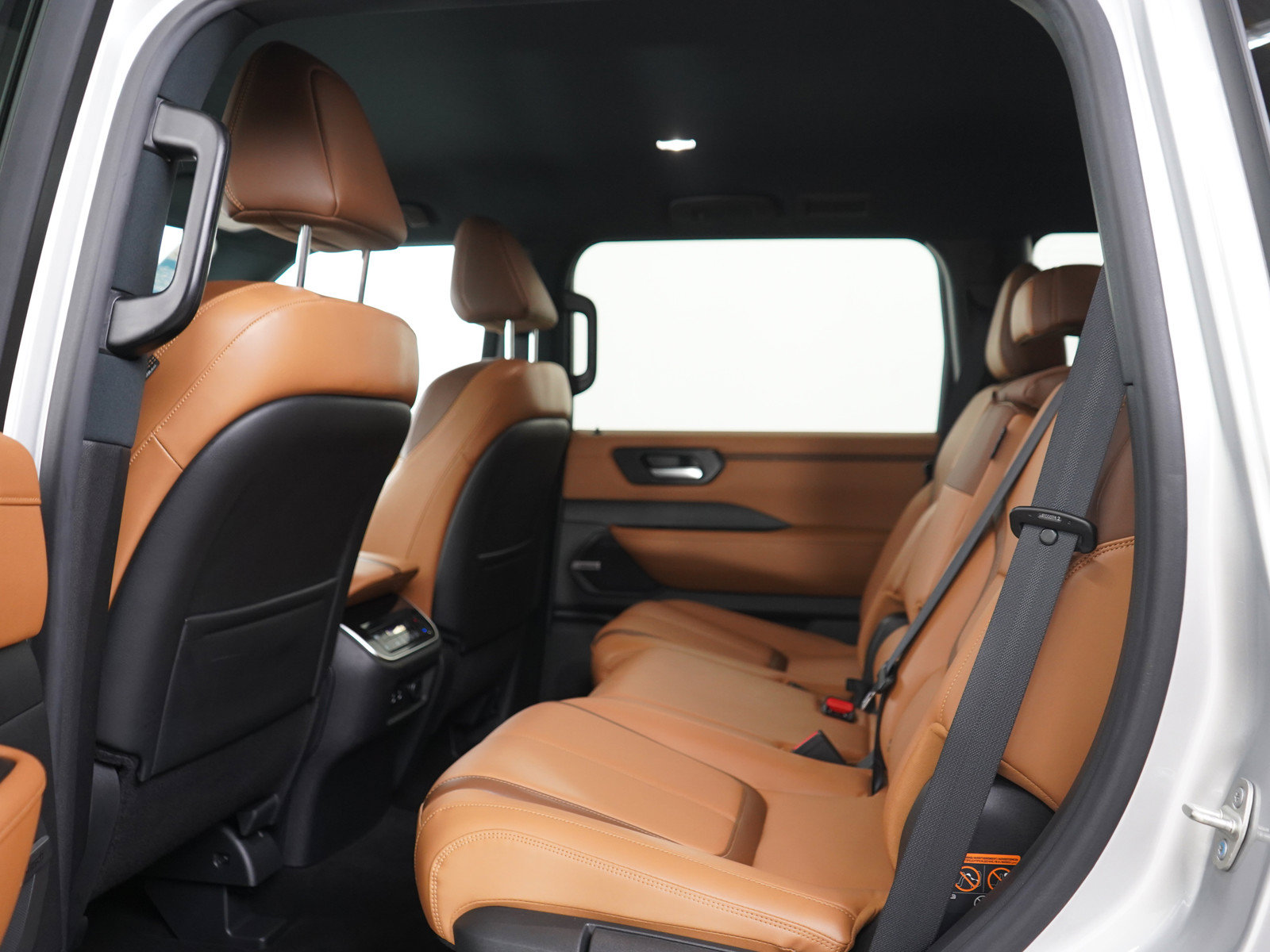 Certified 2025 Nissan Armada SL AWD/4WD image 21