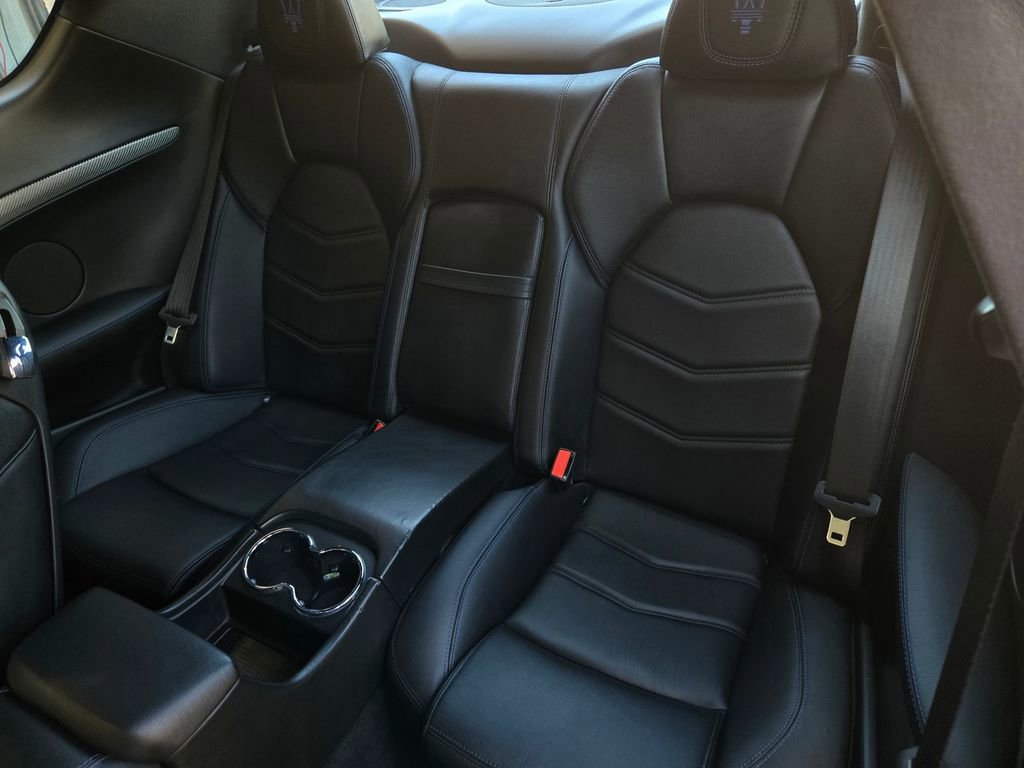 Used 2015 Maserati GranTurismo Coupe RWD image 15