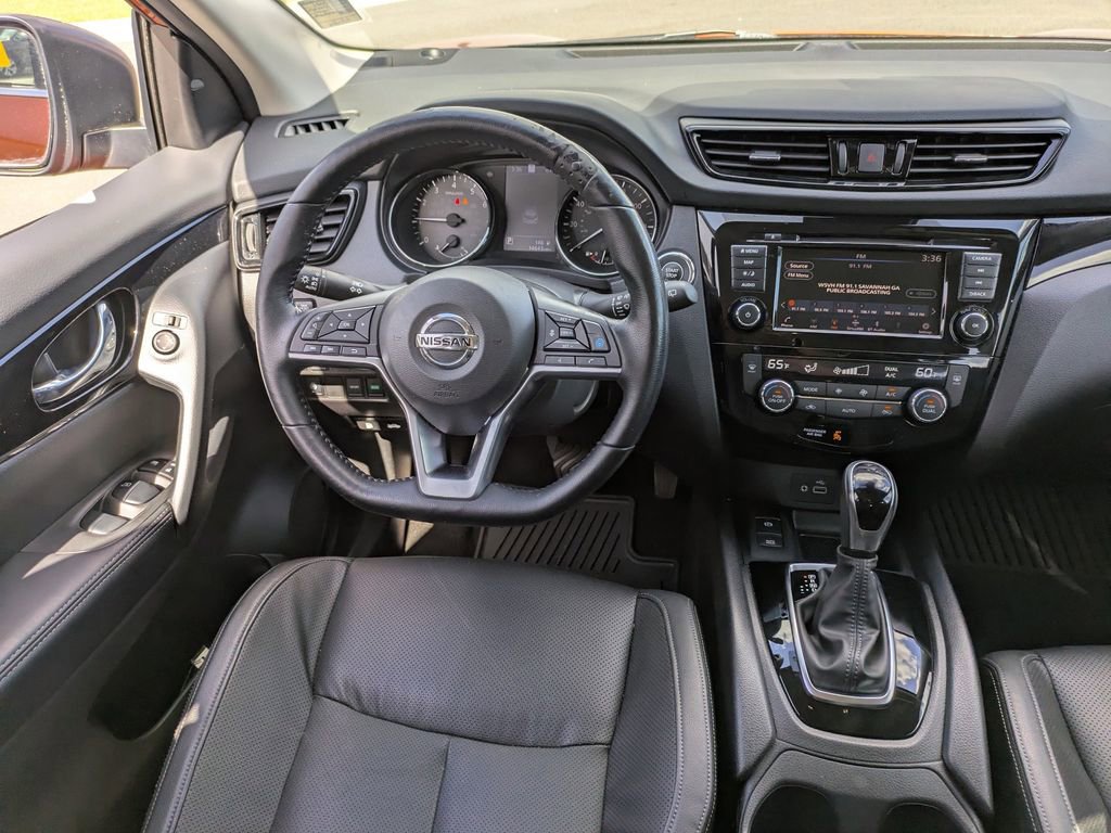 Used 2021 Nissan Rogue Sport SL image 16