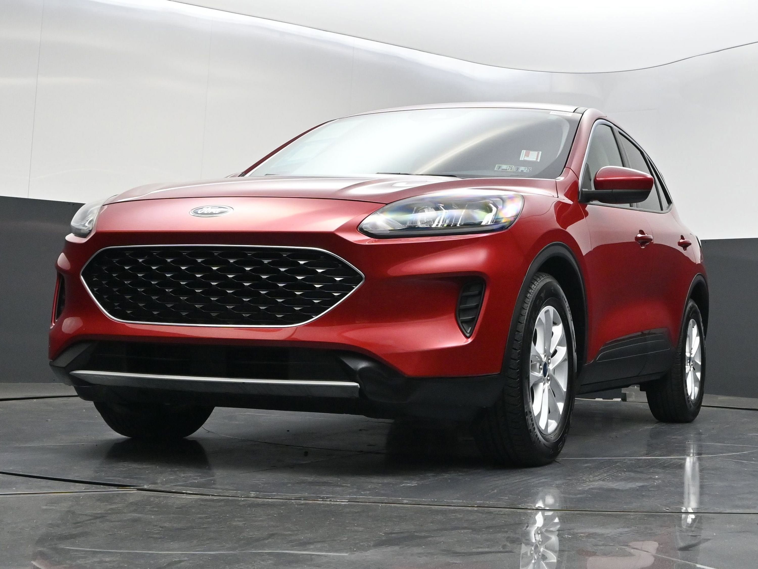 Used 2020 Ford Escape SE FWD image 33