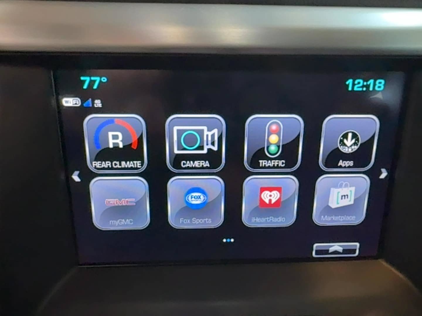 Used 2019 GMC Acadia SLT w/ LPO, Black Accent Package AWD/4WD image 24