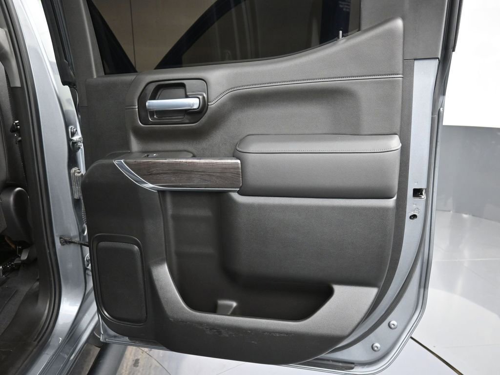 Used 2021 Chevrolet Silverado 1500 LTZ image 21