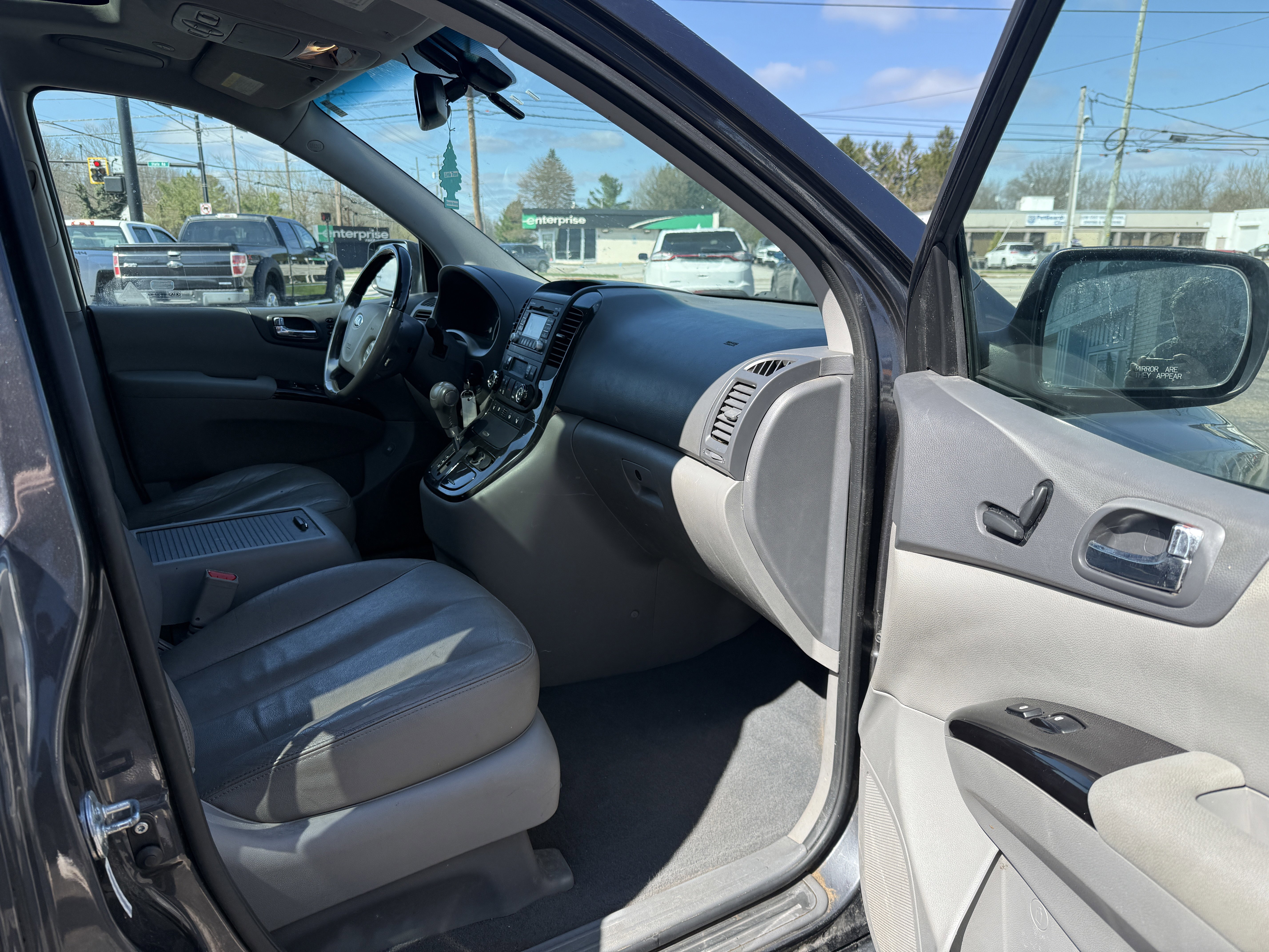 Used 2014 Kia Sedona EX w/ Luxury Package FWD image 10