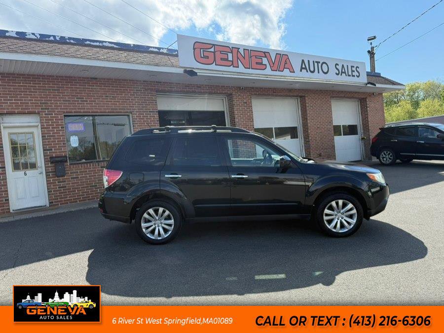 Used 2011 Subaru Forester 2.5X Premium w/ All-Weather Pkg AWD/4WD image 4